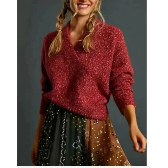 Anthropologie Sweaters - Anthropologie Frances Shimmer Cropped Sweater Red Motif Cabernet M‎ V neck layer